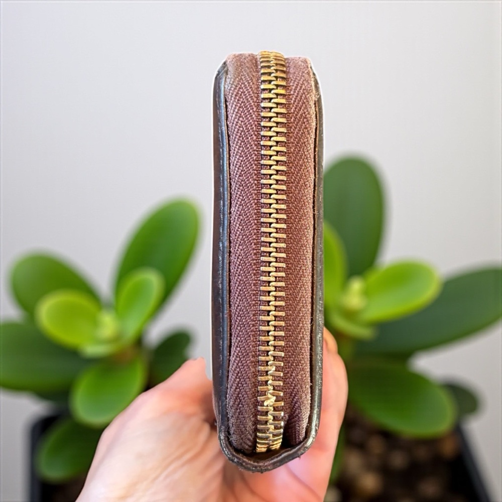 Gucci Guccissima Metallic Brown Embossed Zip Long Wallet - Picture 6 of 11